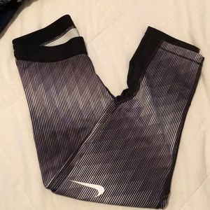 Nike pro leggings